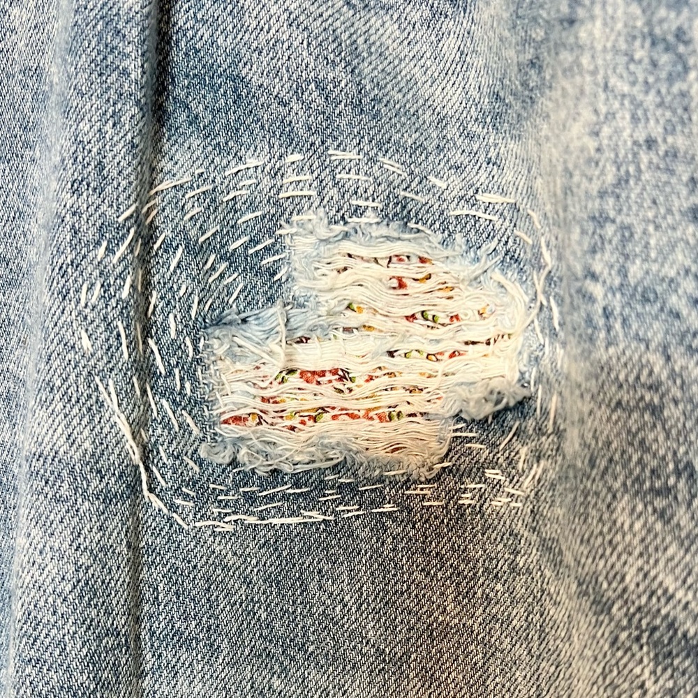 Anthropologie Pilcro Wide Leg Distressed Jeans with Sashiko Patches 16W Plus - Picture 9 of 16